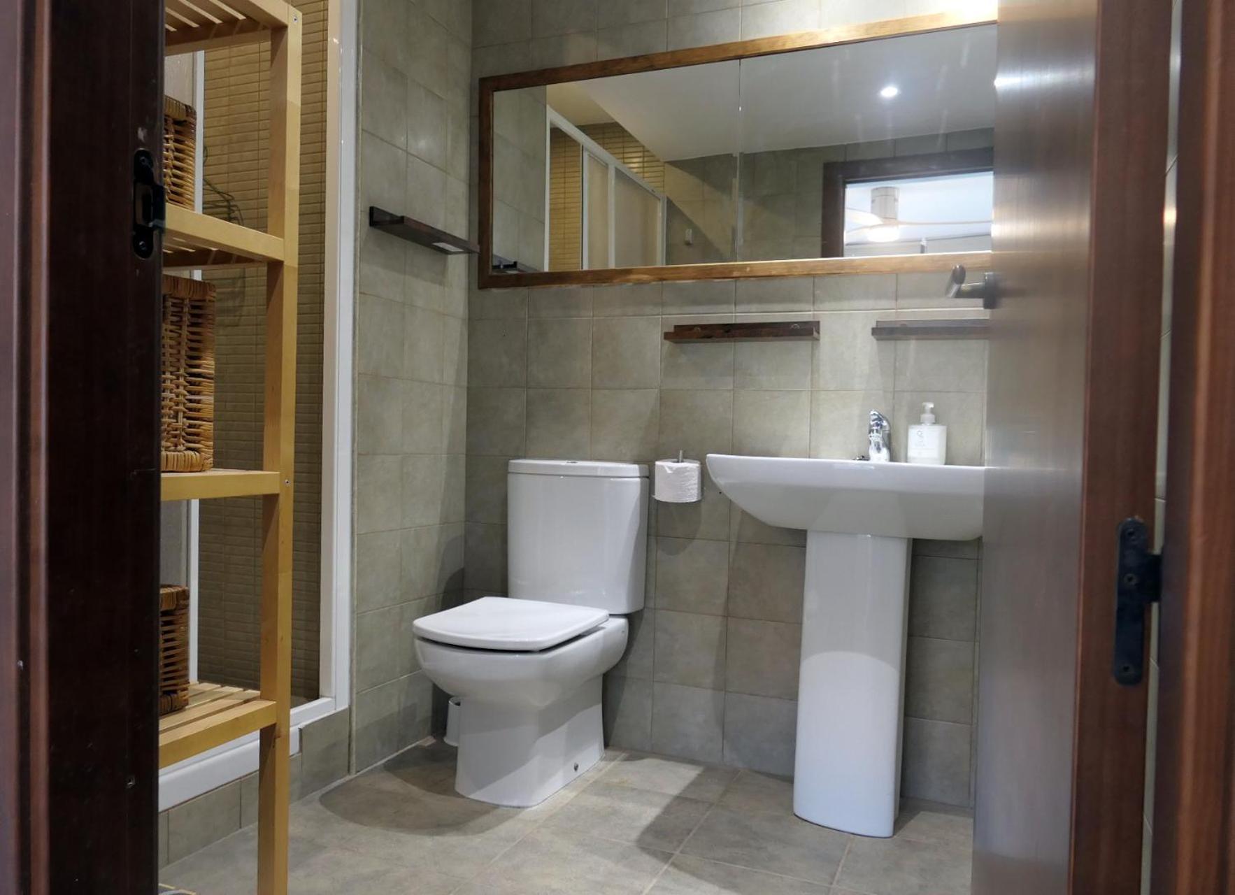 Apartament Anna A Salas Salas de Pallas Экстерьер фото